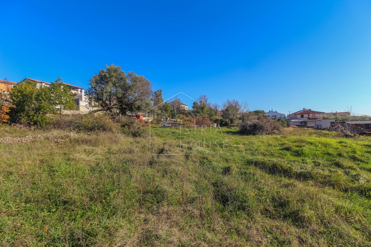 Poreč, okolica, gradbeno zemljišče s pogledom na morje