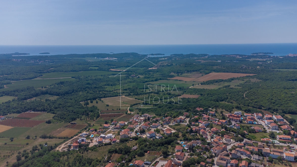 Poreč, hiša z dvema stanovanjema