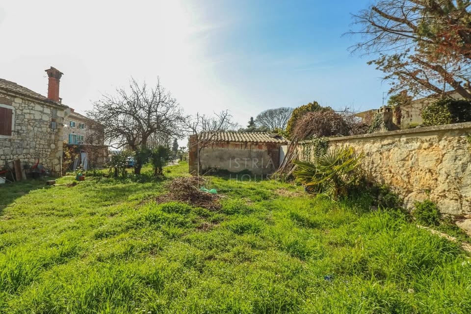 Poreč, okolica, kamnita hiša na mirni lokaciji