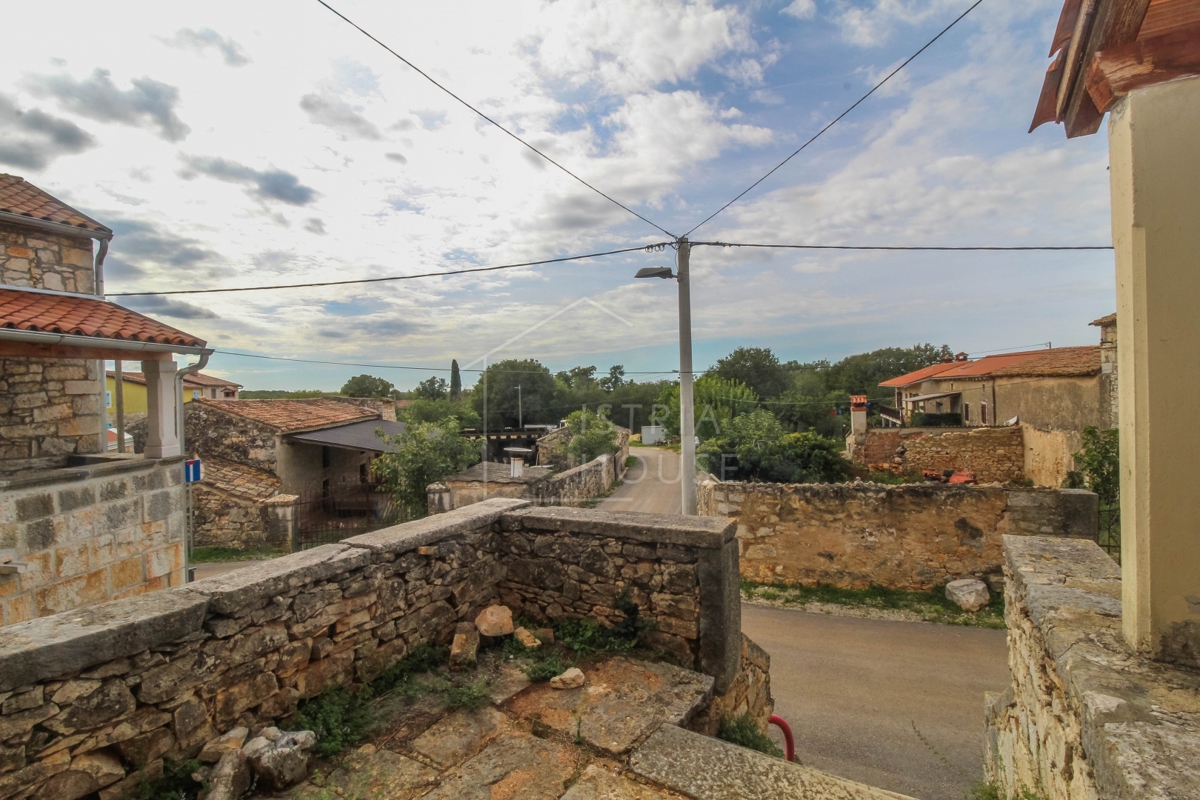 Poreč, okolica, avtohtona kamnita hiša za obnovo