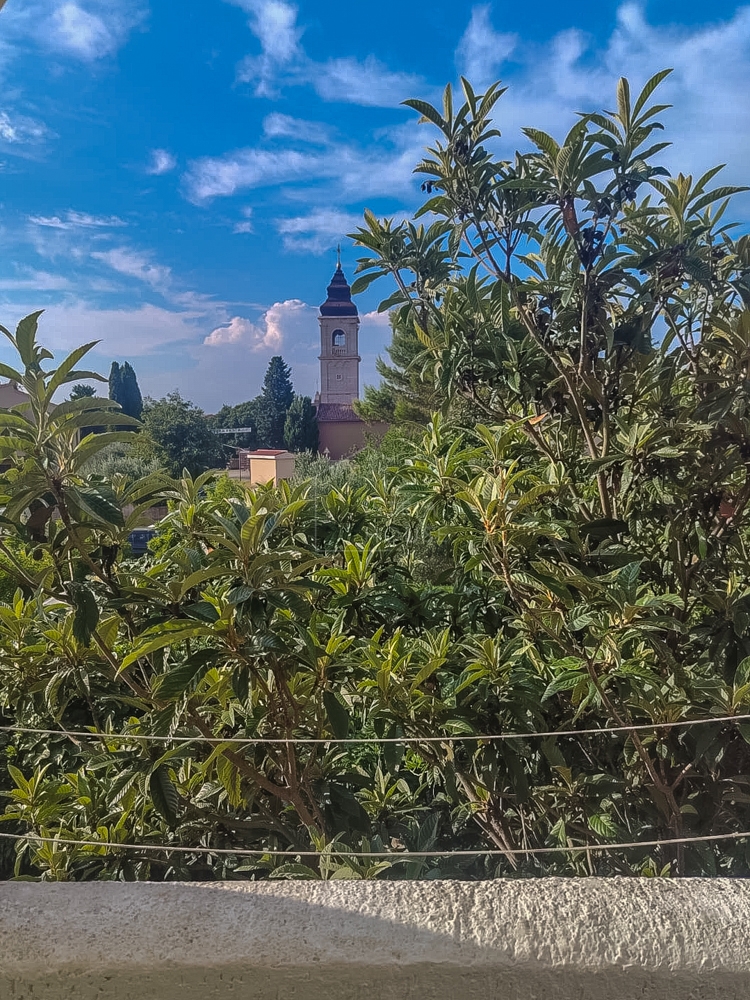 Peroj, stanovanje s pogledom na Brionske otoke