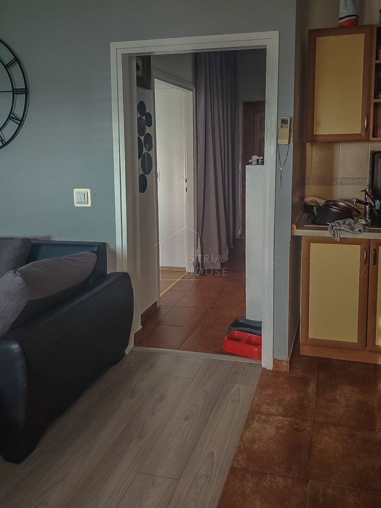 Peroj, stanovanje s pogledom na Brionske otoke