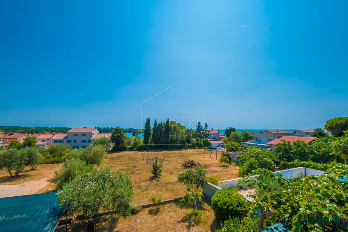 UMAG, okolica - apartmajska hiša 200m od morja
