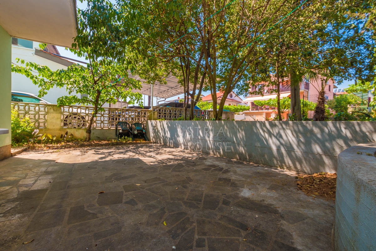 UMAG, okolica - apartmajska hiša 200m od morja