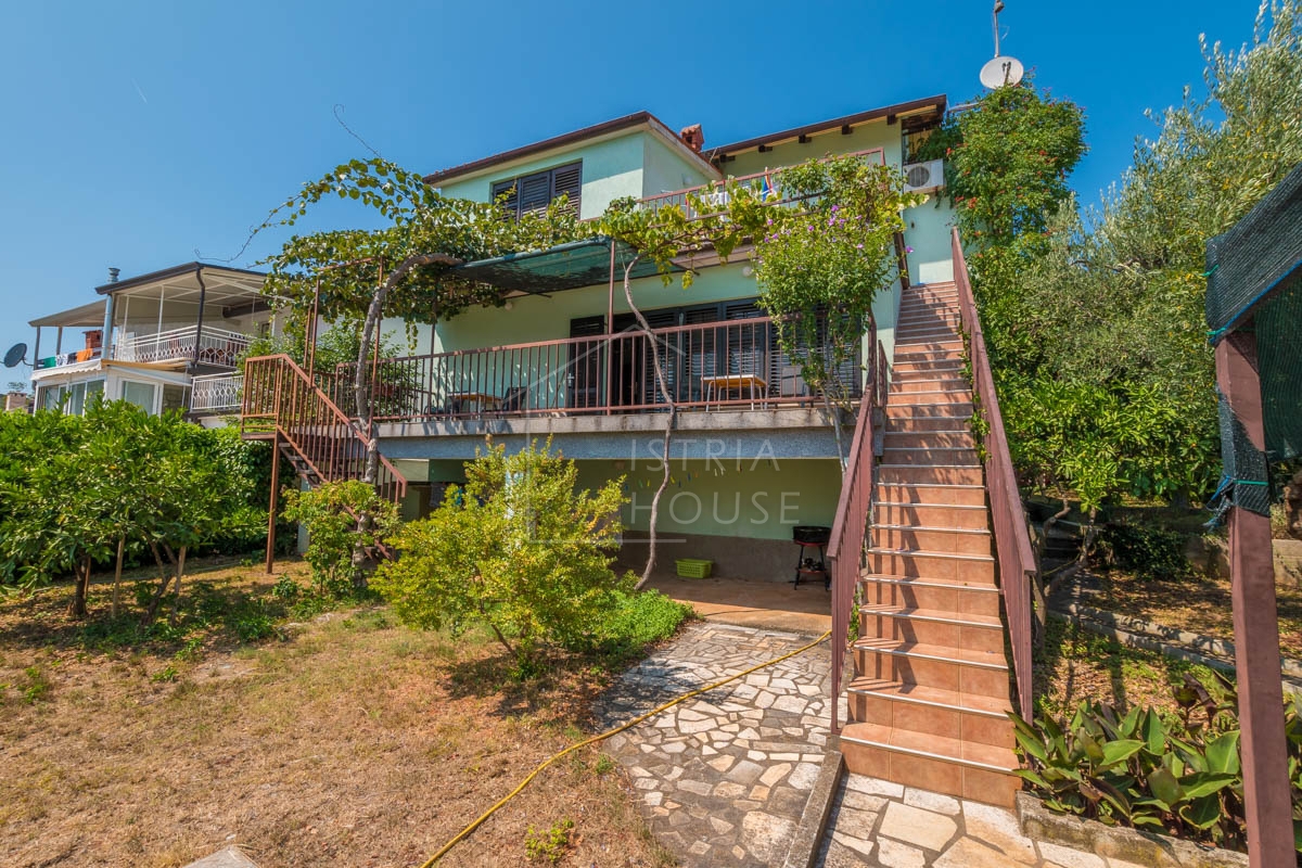UMAG, okolica - apartmajska hiša 200m od morja