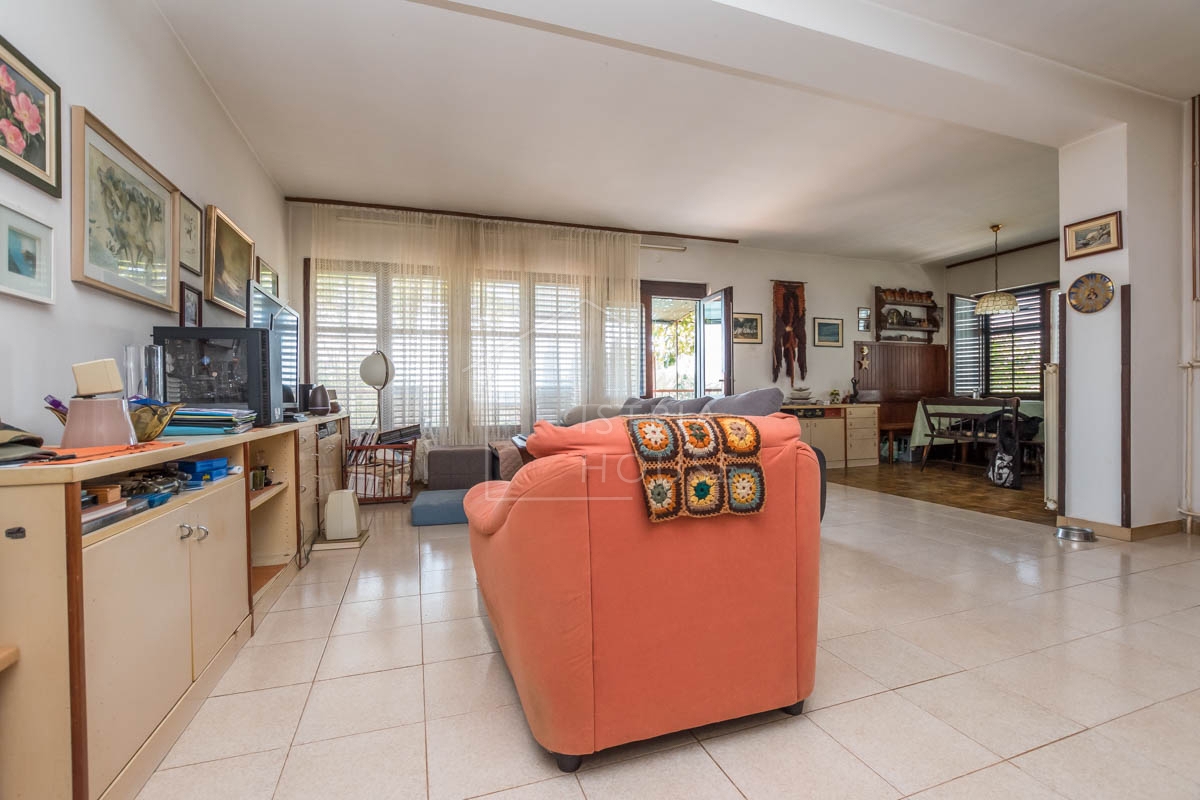 UMAG, okolica - apartmajska hiša 200m od morja