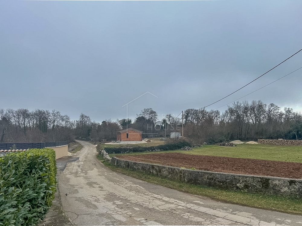 Hiša Svetvinčenat, 60m2