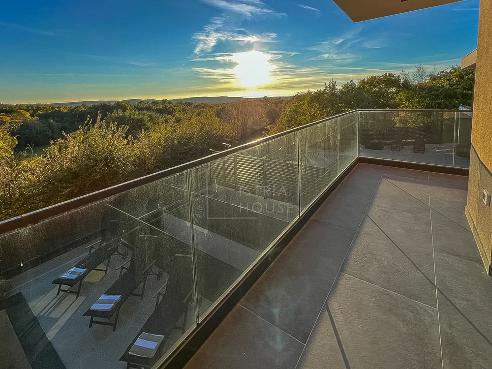 Svetvinčenat, okolica, vila z modernim dizajnom