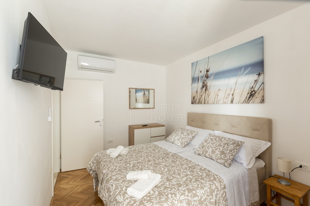 Rovinj, okolica, prenovljeno stanovanje v neposredni bližini centra