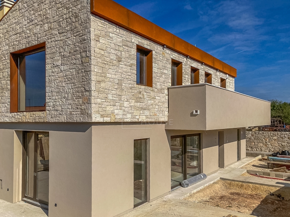 RoRovinj, okolica, dizajnerska vila v izgradnji