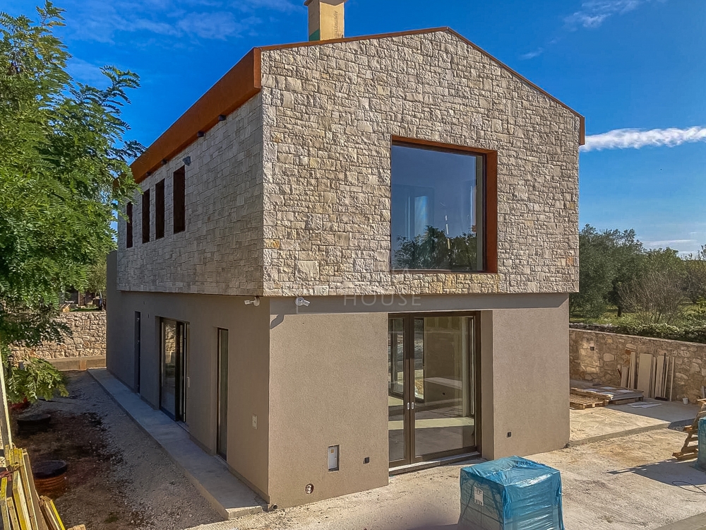 RoRovinj, okolica, dizajnerska vila v izgradnji