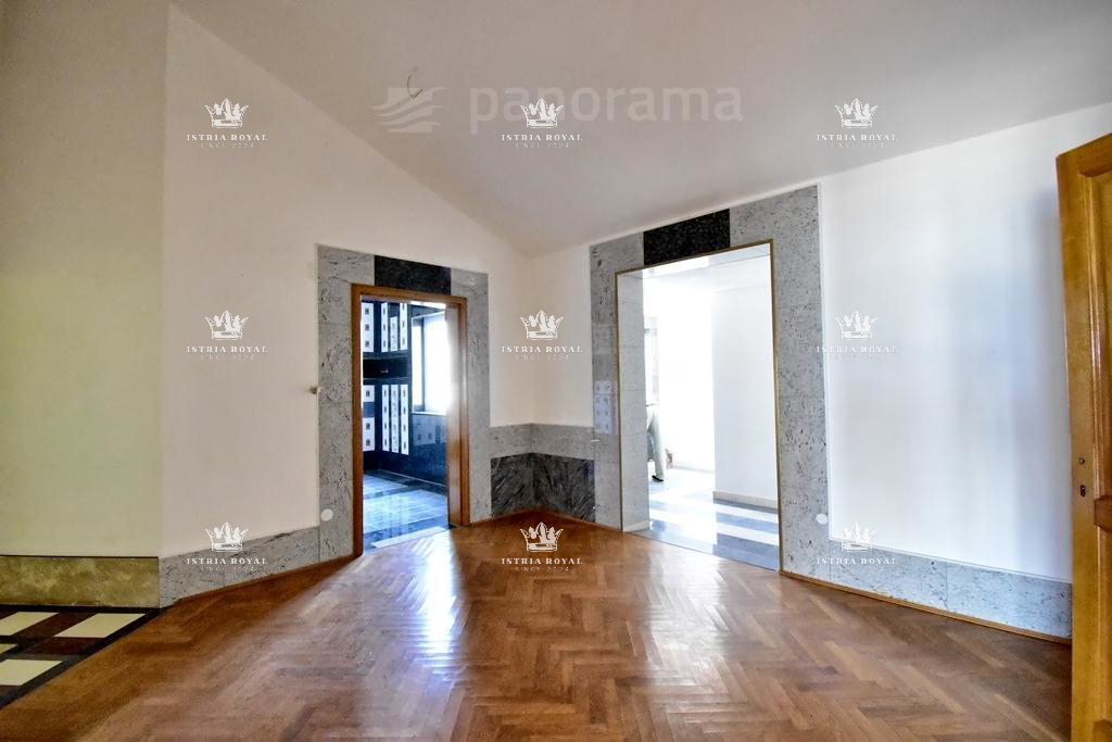 Luksuzna vila na prodaj v Medulinu – 602 m², pogled na morje, prva vrsta ob morju, Istra.