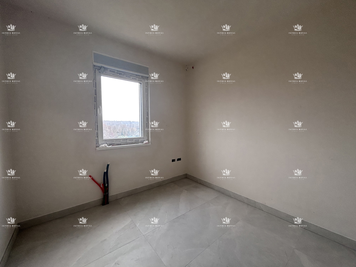 Istra, Umag, stanovanje 64 m2, 2 sobi + dnevna soba, garaža, shramba, bazen, II. nadstropje