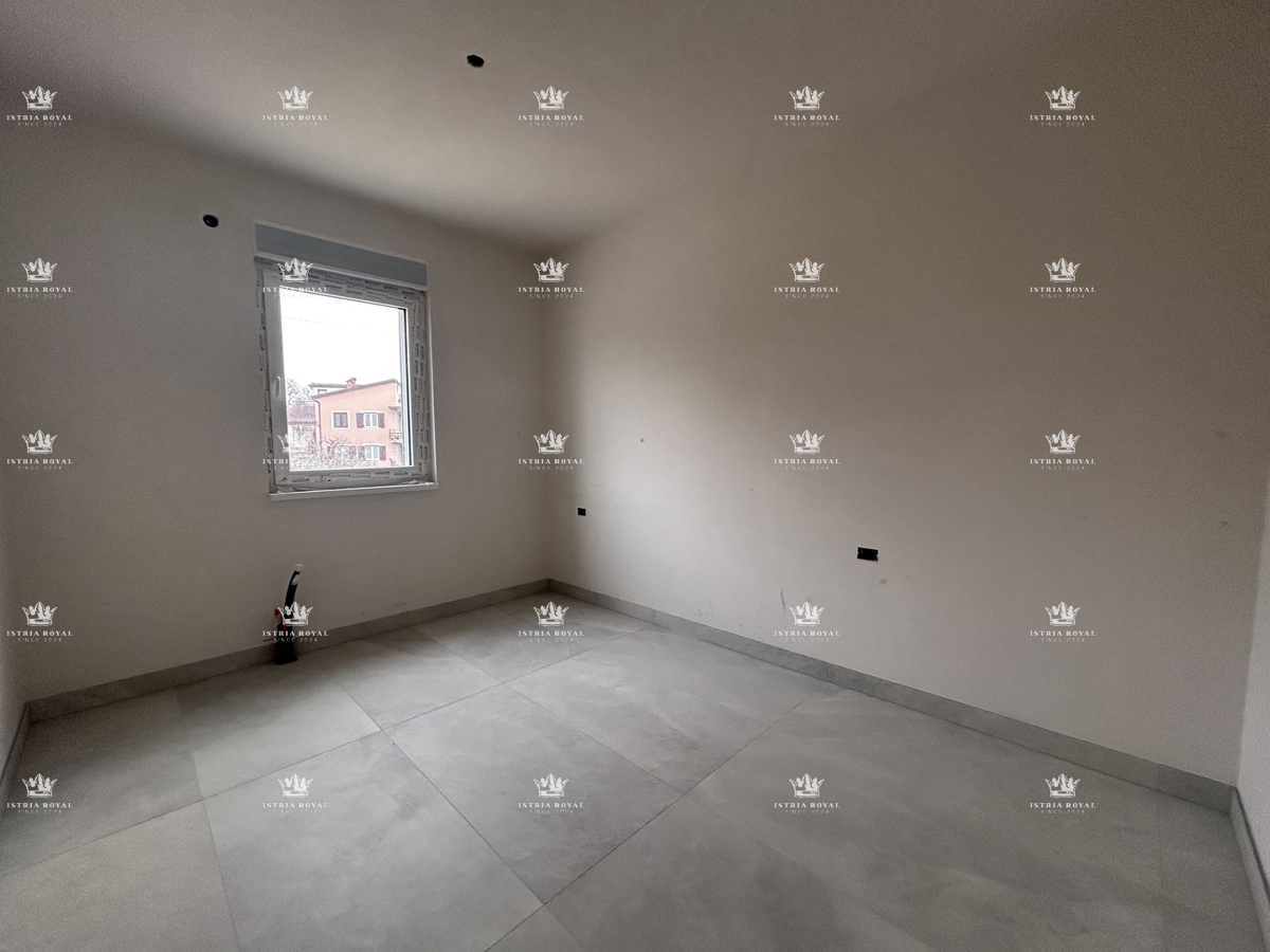 Istra, Umag, stanovanje 64 m2, 2 sobi + dnevna soba, garaža, shramba, bazen, II. nadstropje