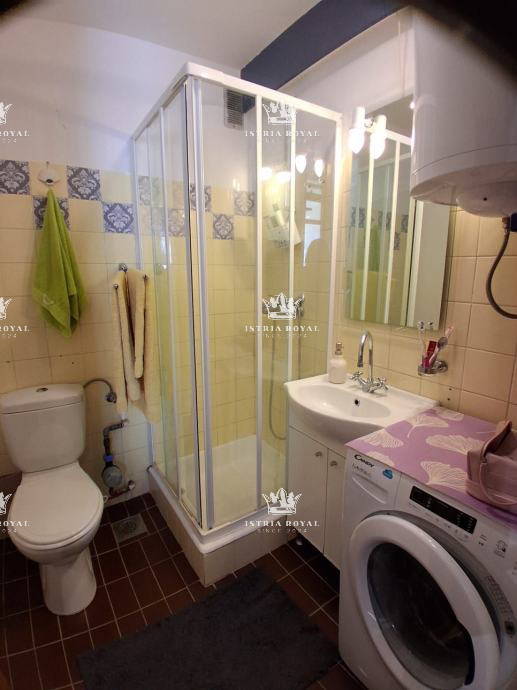 Istra, Červar Porat, PRVA VRSTA OB MORJU! stanovanje 62 m2, 2SS+DB, terasa