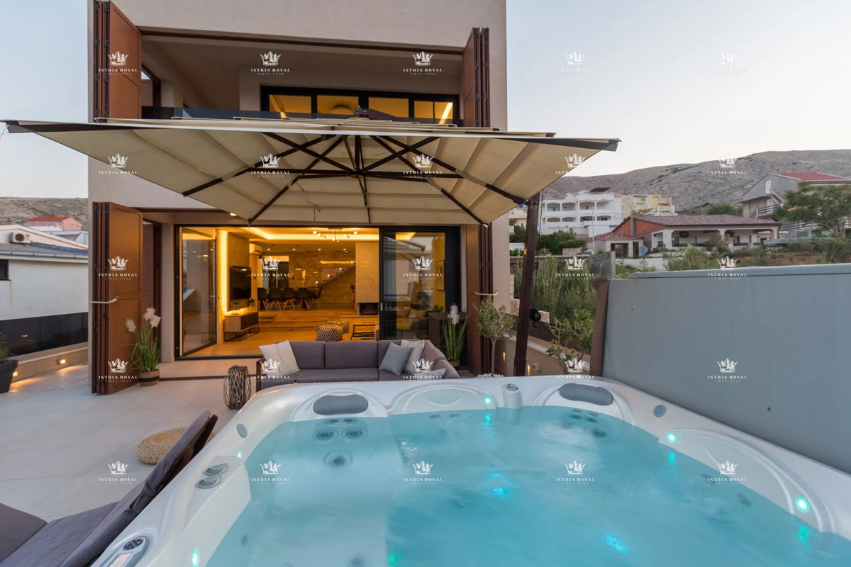 Luksuzna vila z razgledom na morje in bazenom – Pag, 130 m od plaže