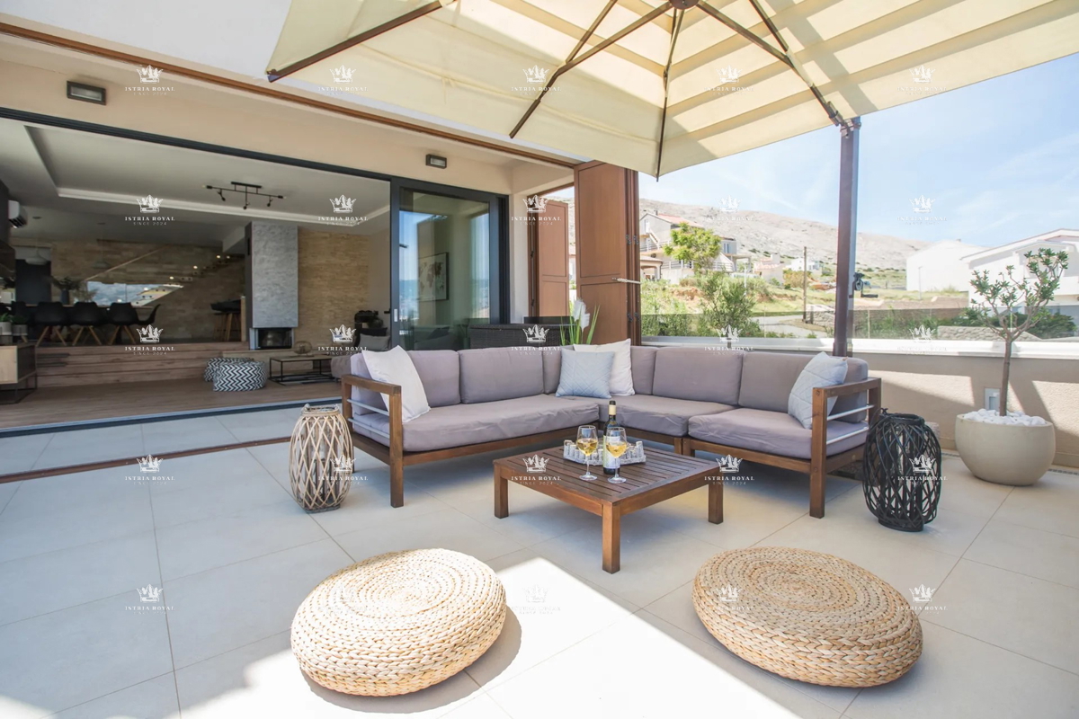 Luksuzna vila z razgledom na morje in bazenom – Pag, 130 m od plaže