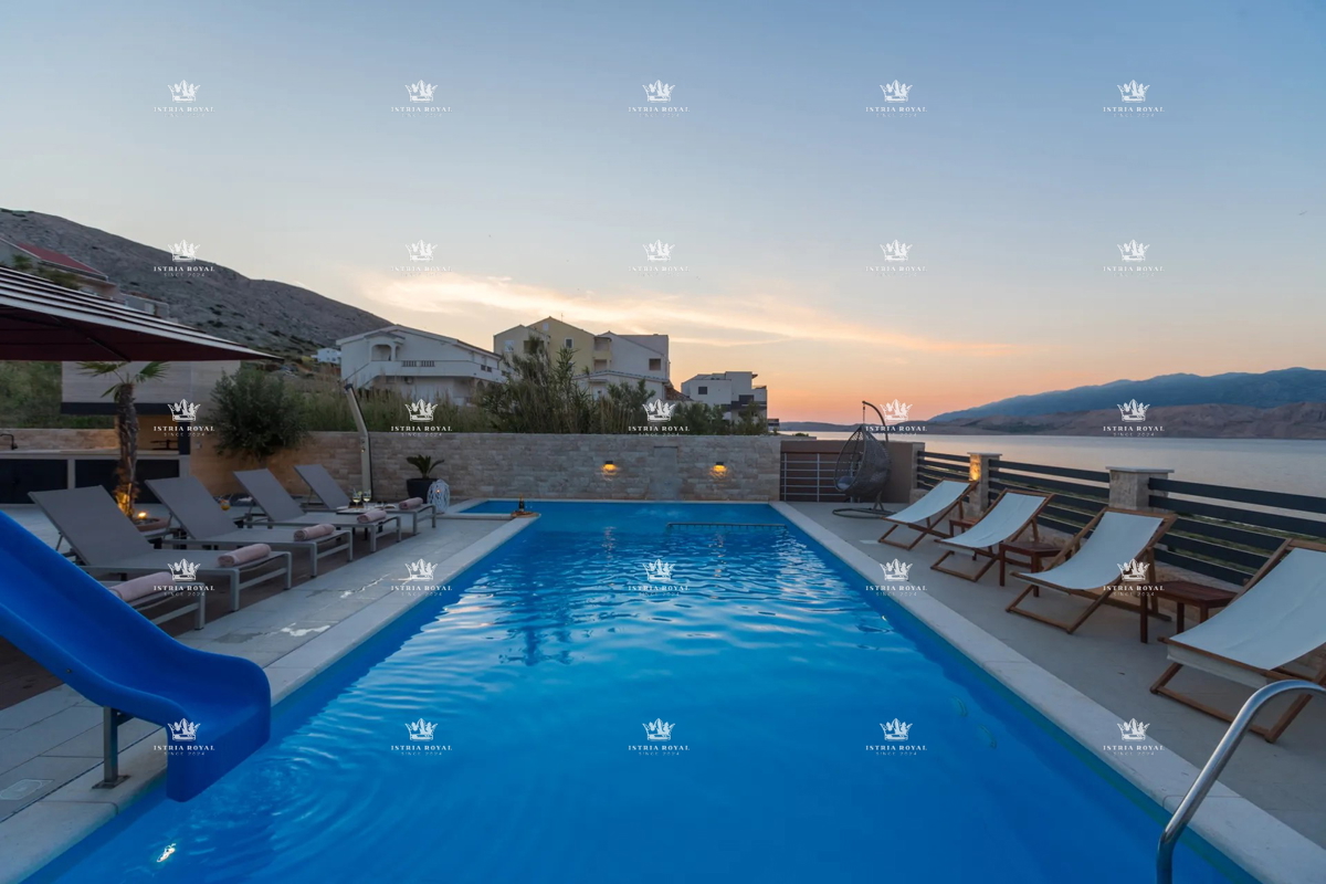 Luksuzna vila z razgledom na morje in bazenom – Pag, 130 m od plaže