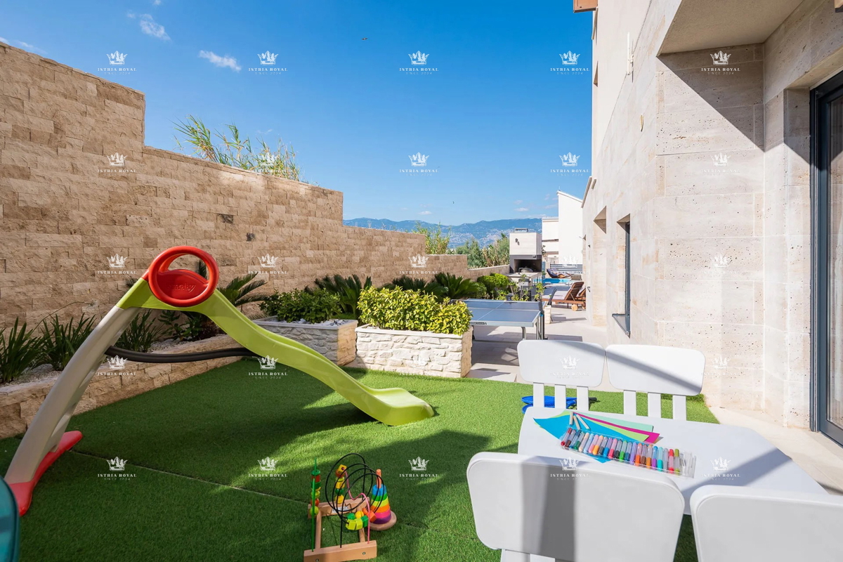 Luksuzna vila z razgledom na morje in bazenom – Pag, 130 m od plaže