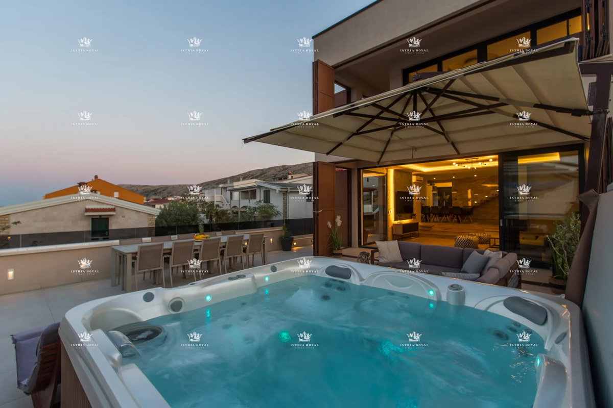 Luksuzna vila z razgledom na morje in bazenom – Pag, 130 m od plaže