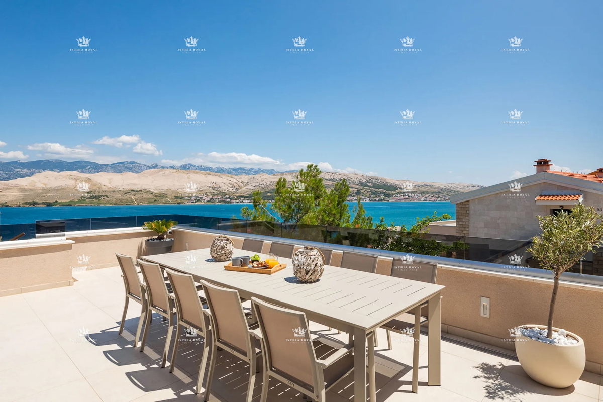 Luksuzna vila z razgledom na morje in bazenom – Pag, 130 m od plaže