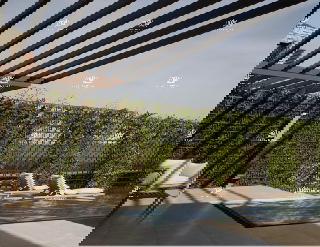 Istra, Vizinada, Bajkini, 3 gradbene parcele 5172 m2, za 3 vile, v bližini vinske kleti Rossi, vrhunski razgled