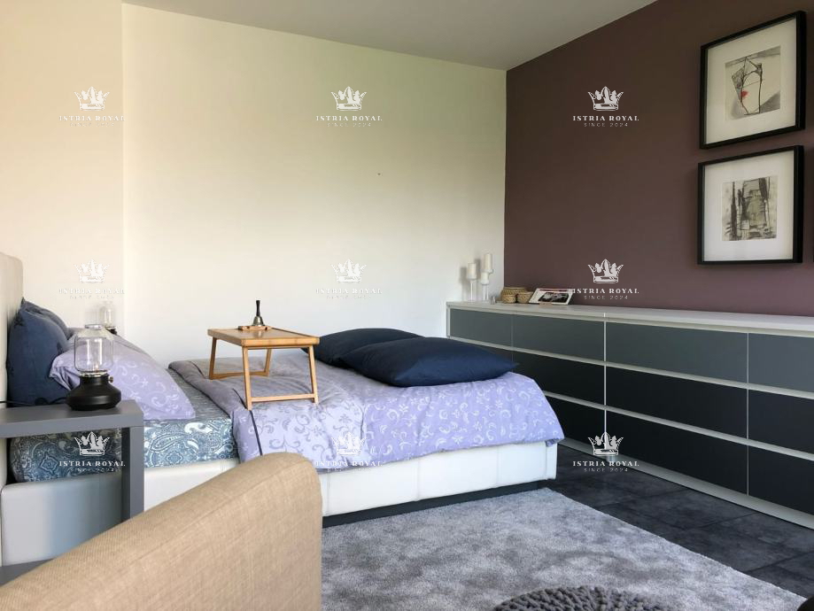 Istra, Červar Porat, stanovanje 47 m2, ob morju, prva vrsta ob morju, 1 soba + dnevna soba, terasa,