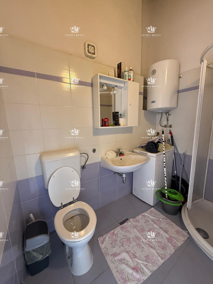 Istra, Umag, 50 m2 stanovanje, 2 spalna prostora, središče mesta, pogled na morje