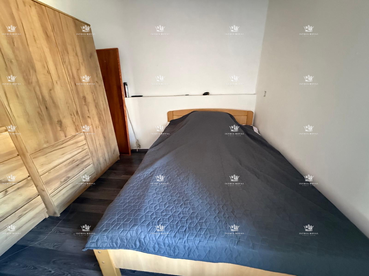 Istra, Umag, 50 m2 stanovanje, 2 spalna prostora, središče mesta, pogled na morje