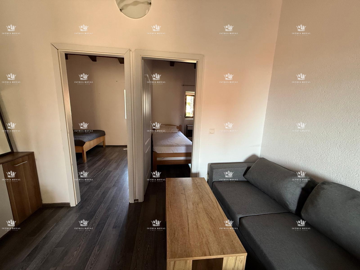 Istra, Umag, 50 m2 stanovanje, 2 spalna prostora, središče mesta, pogled na morje