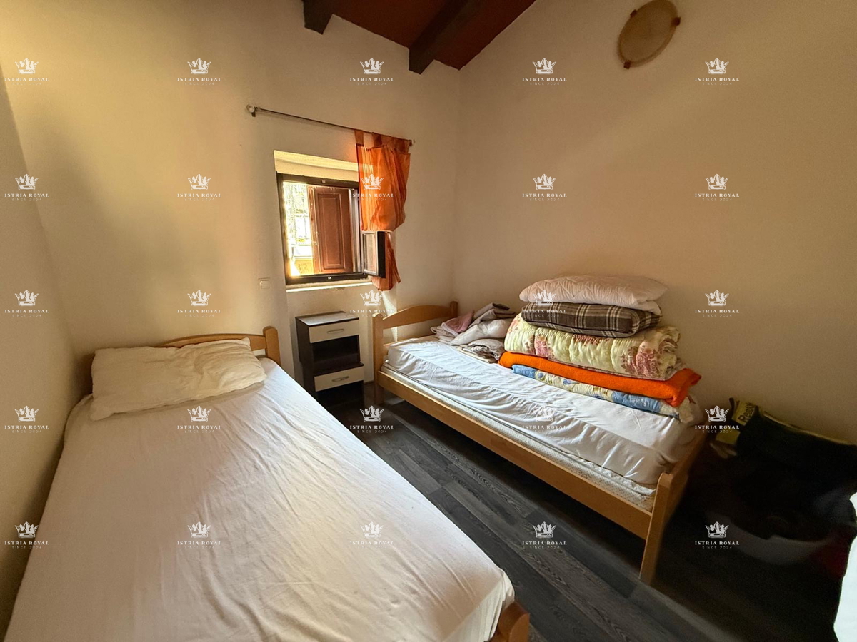 Istra, Umag, 50 m2 stanovanje, 2 spalna prostora, središče mesta, pogled na morje