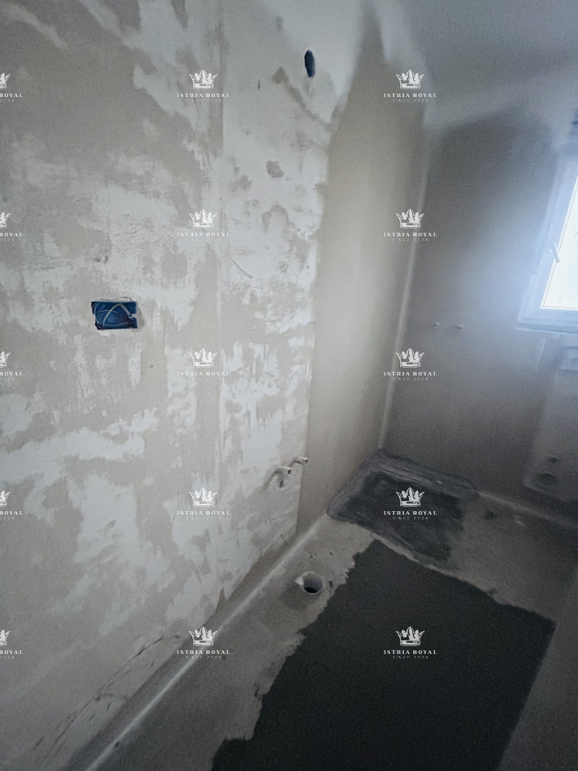 Umag, stanovanje 66 m2, 2 spalnici + dnevni prostor, odprt pogled na morje, parkirno mesto, terasa