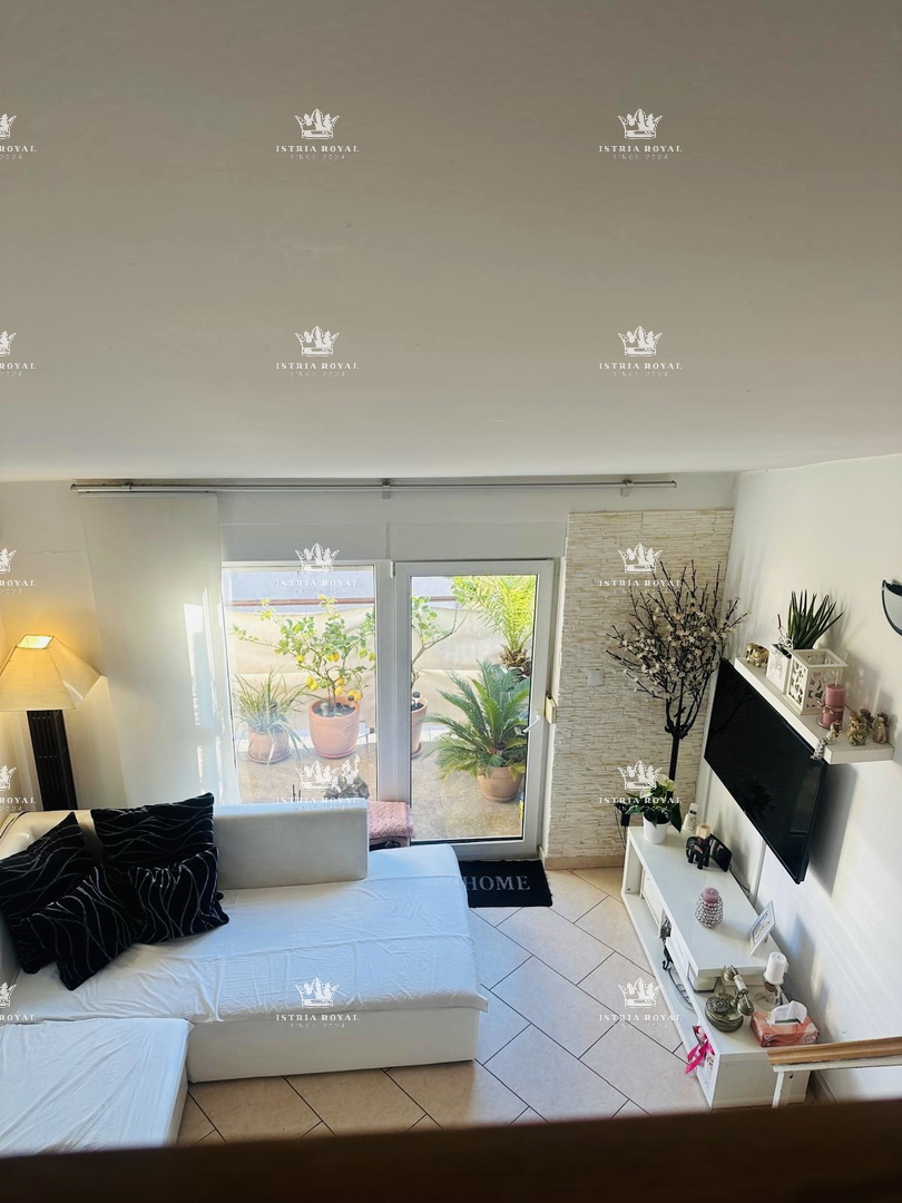 Istra, Pula, stanovanje 2SS+DB, 51 m2, dva balkona, shramba