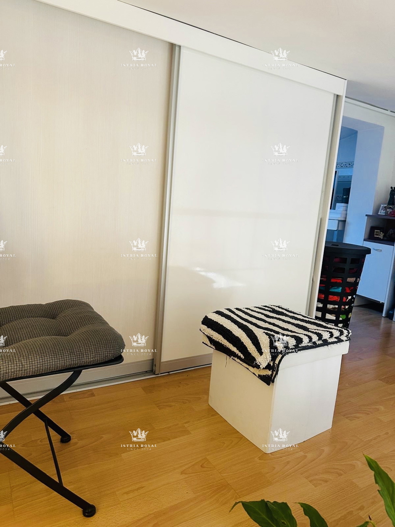 Istra, Pula, stanovanje 2SS+DB, 51 m2, dva balkona, shramba