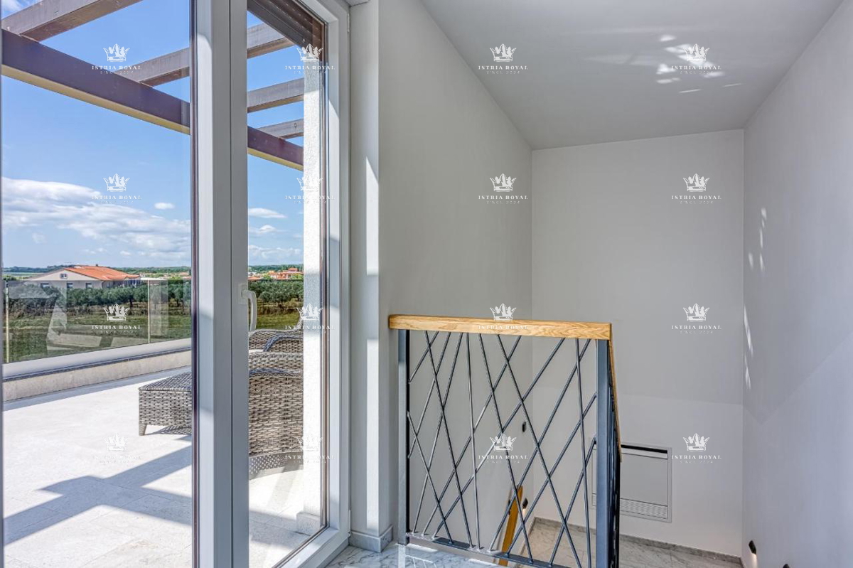 ISTRA, GALIŽANA – Luksuzna samostojna hiša s bazenom, 150 m², 3 spalni prostori – PRODAJA!