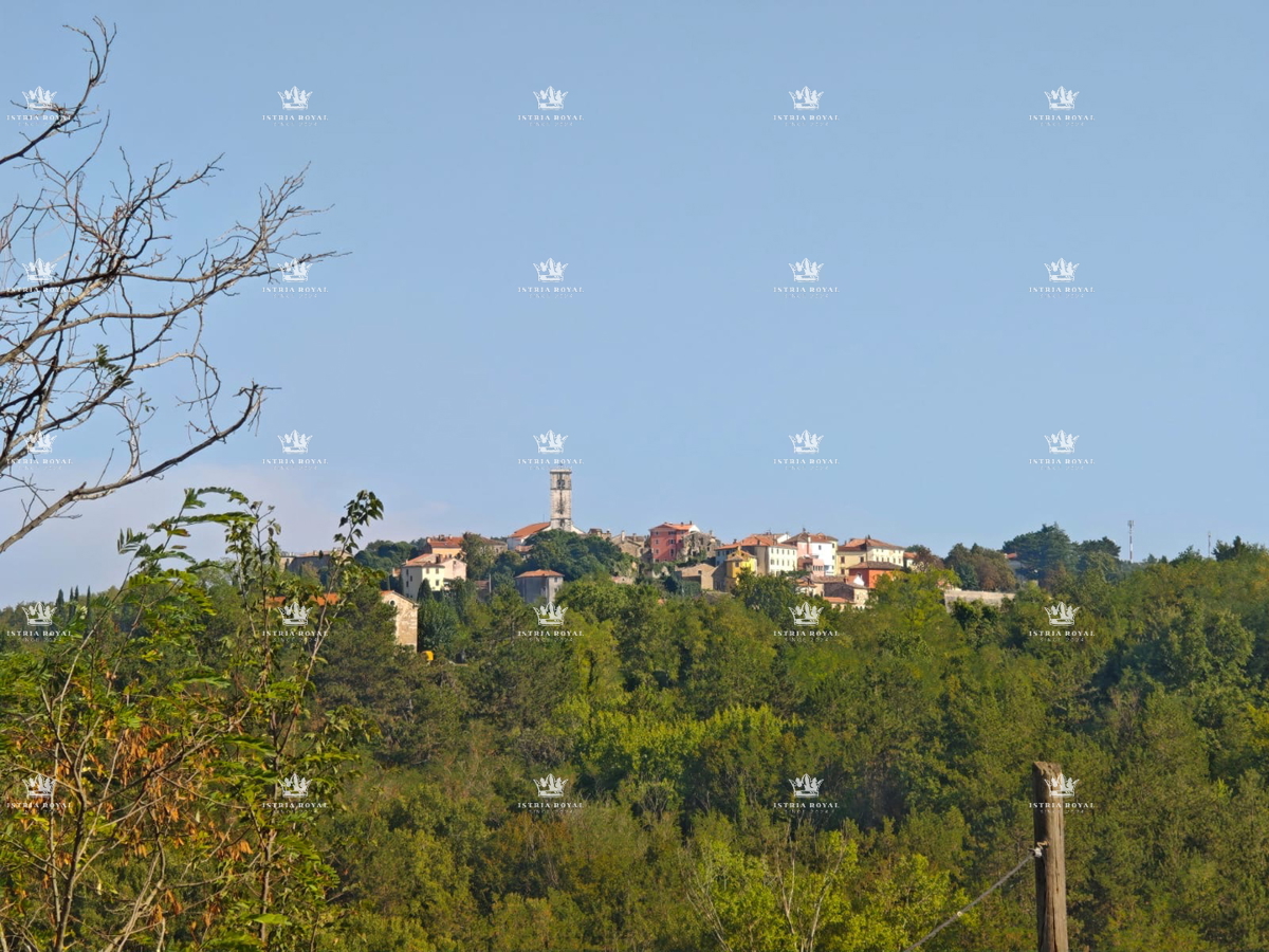 Istra, Oprtalj, hiša 70 m2