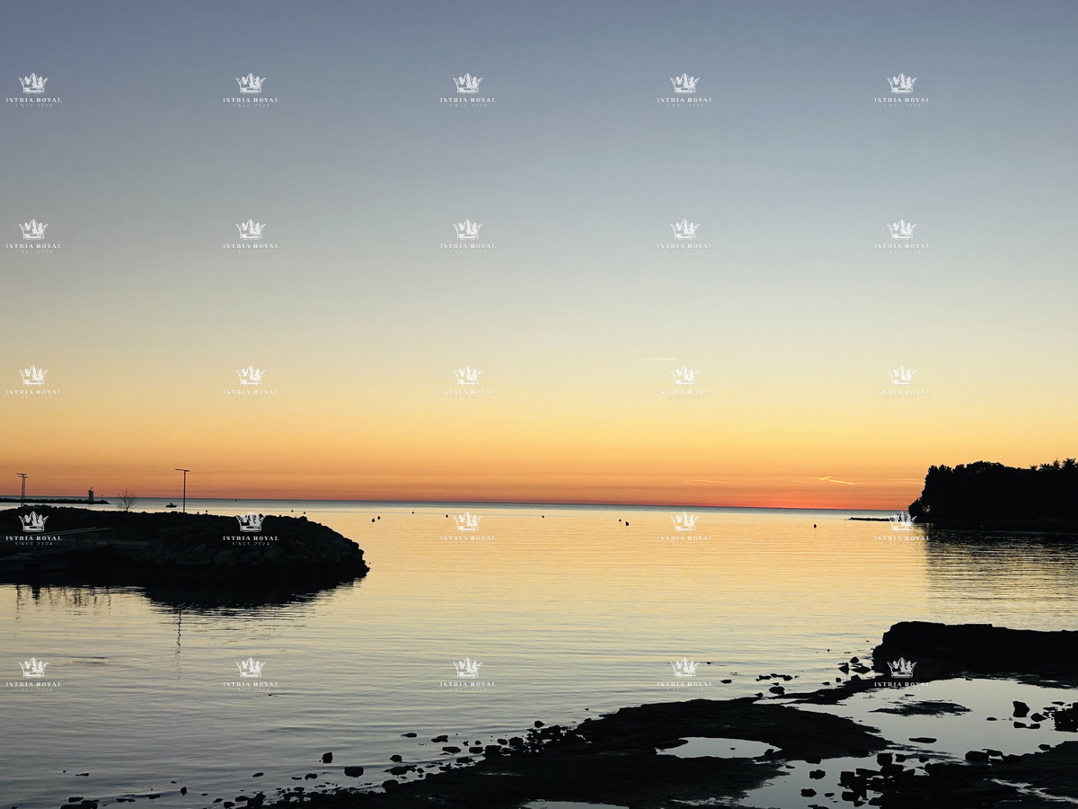 Luksuzni penthouse v Novigradu – 102 m² + terasa s pogledom na morje, 2 parkirni mesti