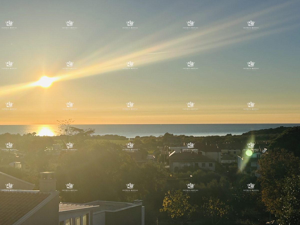 Luksuzni penthouse v Novigradu – 102 m² + terasa s pogledom na morje, 2 parkirni mesti