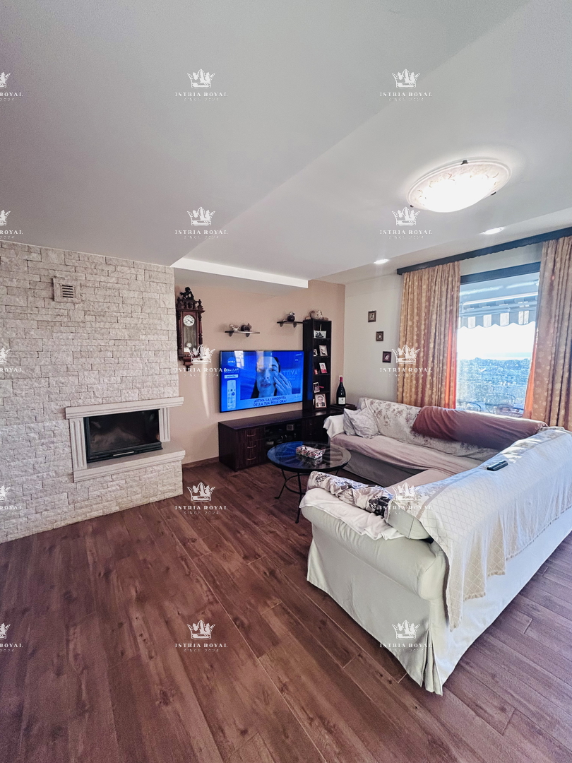 Luksuzni penthouse v Novigradu – 102 m² + terasa s pogledom na morje, 2 parkirni mesti