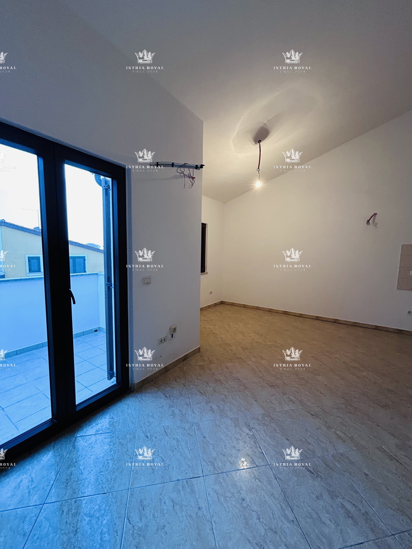 Istra, Bašanija, stanovanje 2S+DB, 63 m2, dve terasi, vrt 43 m2, miren del naselja, parkirišče