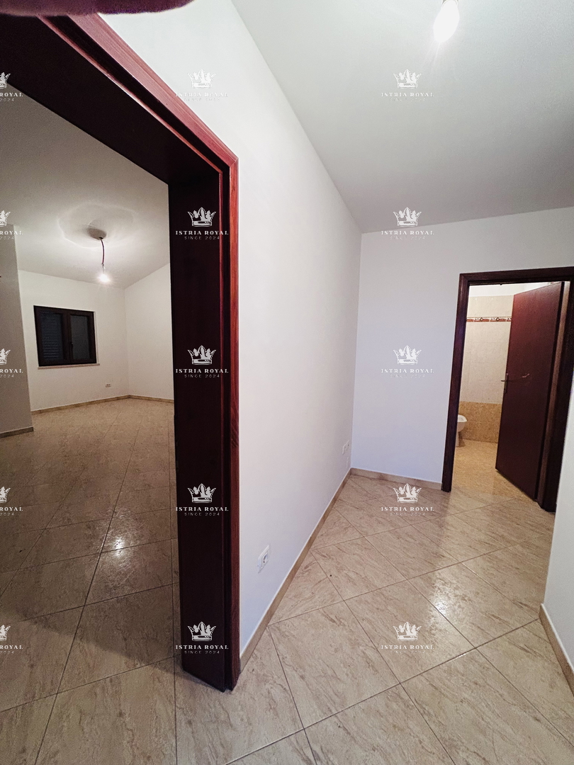 Istra, Bašanija, stanovanje 2S+DB, 63 m2, dve terasi, vrt 43 m2, miren del naselja, parkirišče