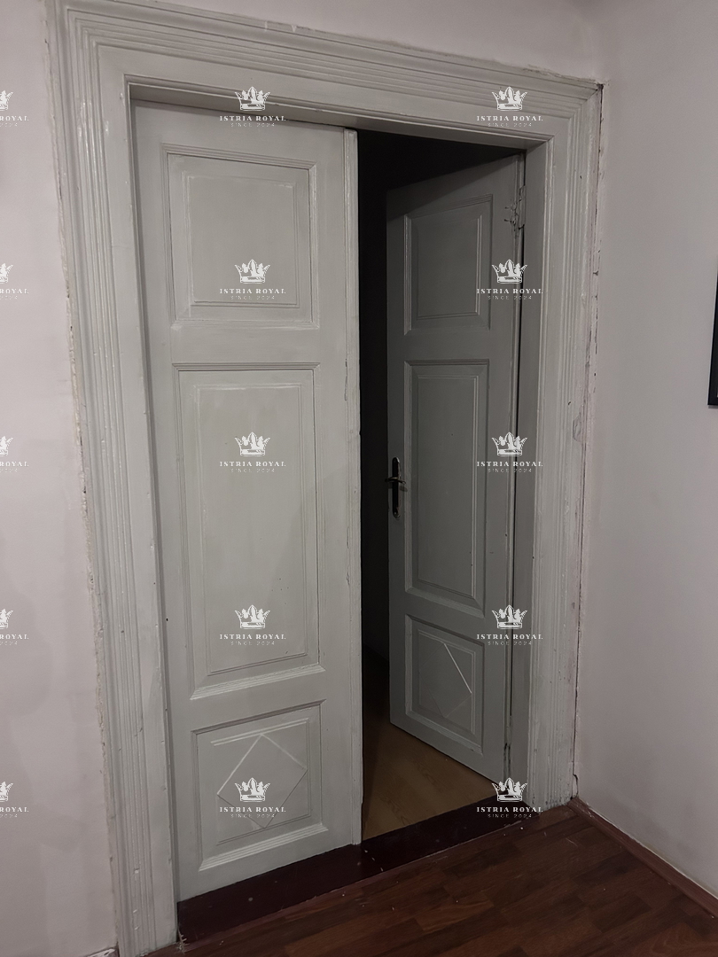 Istra, Buje, dva stanovanja, 50 m2 + 100 m2, 4 spalni prostori, dva dnevna prostora