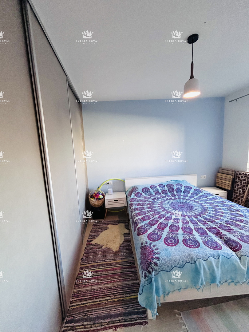 Prostoren stan v Taru – 75 m² + 150 m² terasa in vrt