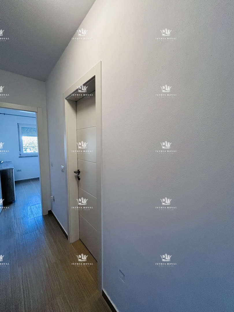 Prostoren stan v Taru – 75 m² + 150 m² terasa in vrt