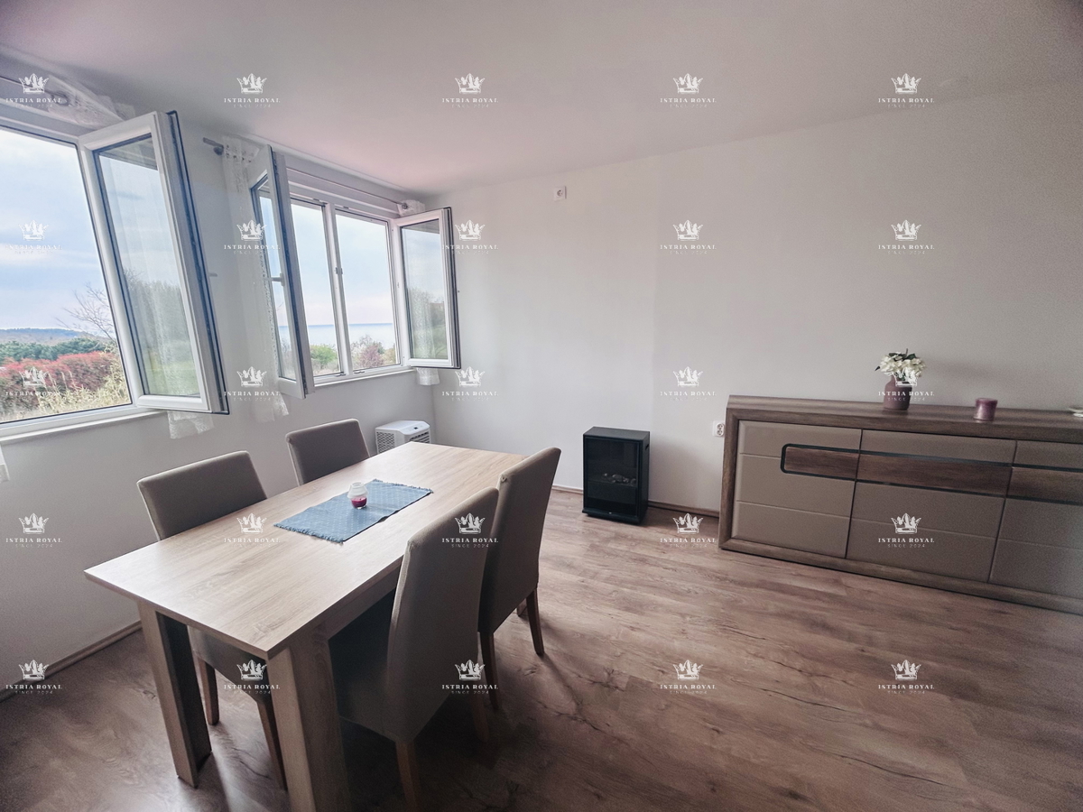 Istra, Mareda, stanovanje, garsonjera, 28 m2, 150 m do morja, plaža, pogled na morje, popolnoma obnovljeno