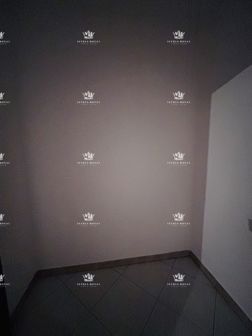 Istra, Bašanija, stanovanje 2S+DB, 93 m2, tri terase, miren del naselja