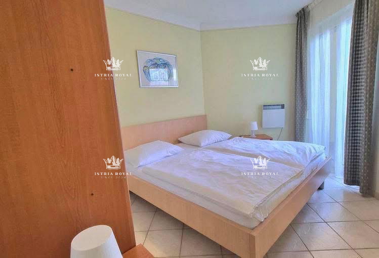 Istra, Crveni Vrh, stan 39 m2, 1 soba + dnevna soba, ob morju, rezidenčni del, odprt pogled na morje,