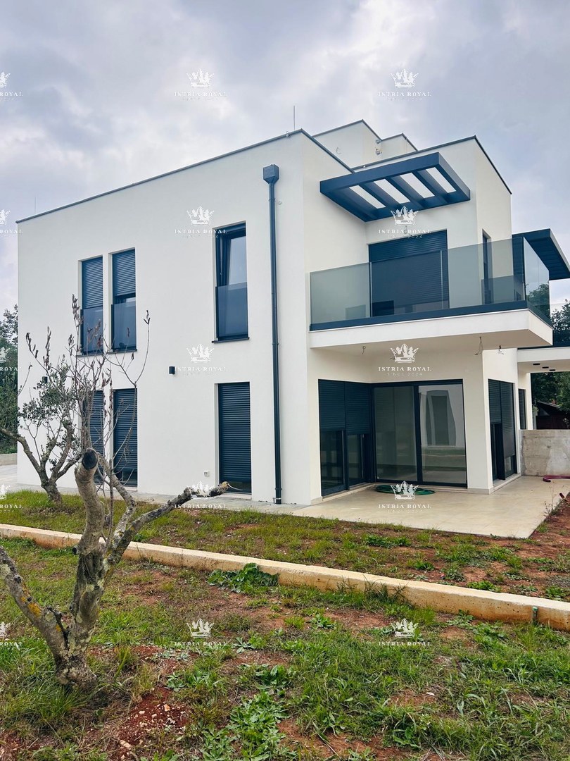 PRODAJA, ISTRA, KARIGADOR, DVOSOBNI DUPLEX, 118 M2, 3 SPALNE PROSTORIJE, 300 M OD MORJA, POGLED NA MORJE