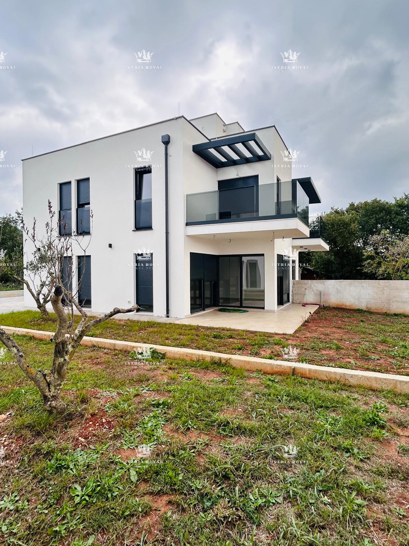 PRODAJA, ISTRA, KARIGADOR, DVOSOBNI DUPLEX, 118 M2, 3 SPALNE PROSTORIJE, 300 M OD MORJA, POGLED NA MORJE