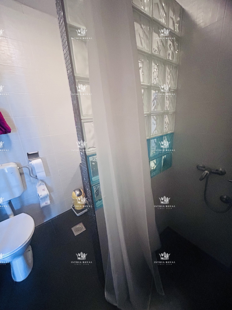 Istra, Brtonigla, stanovanje 102,19 m2, 2 spalnici + dnevna soba, terasa, pogled na morje